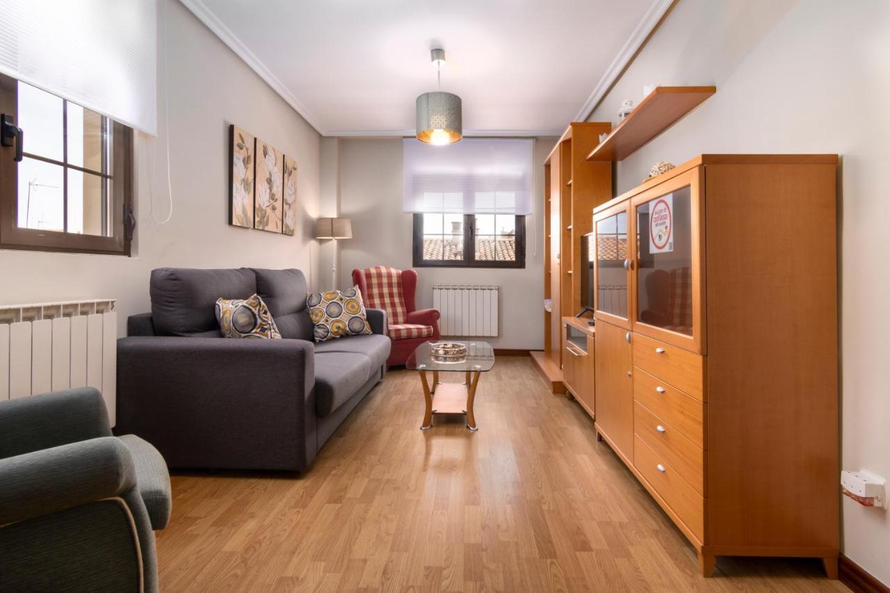 Apartamento Cano Badillo - Plaza Mayor - Leonapartamentos Eksteriør billede